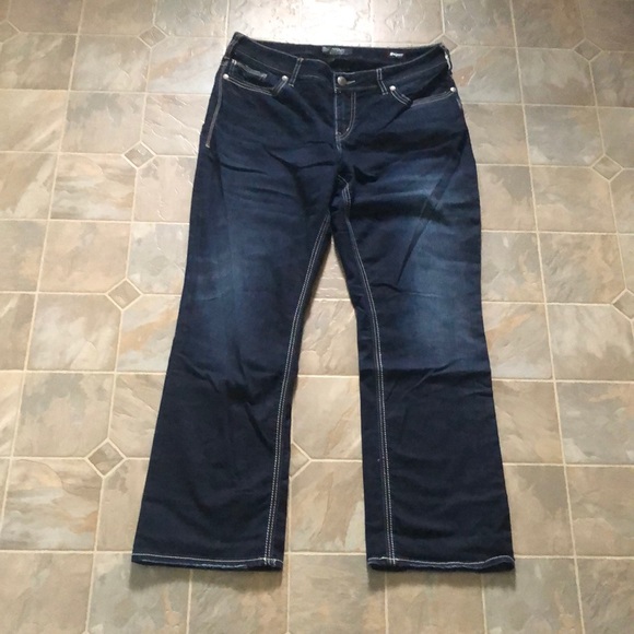 Silver Suki mid slim boot Jeans